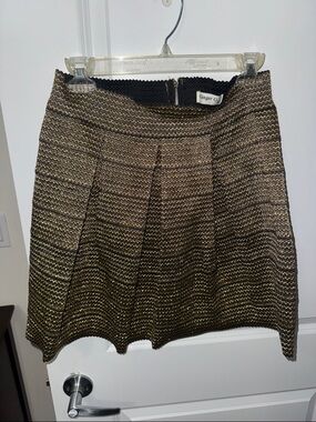 Ginger G Metallic Gold & Black Pleated Mini Skirt